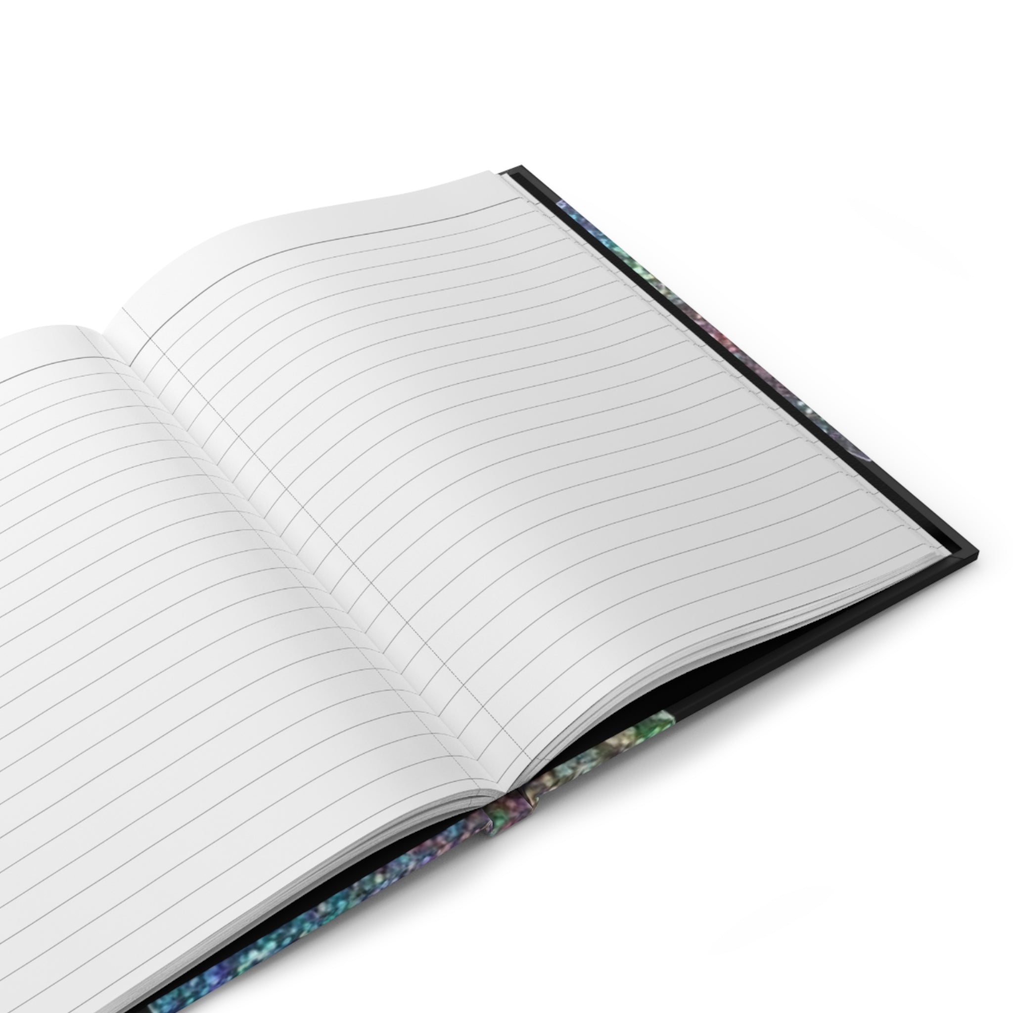 Diario rigido opaco aperto con pagine bianche rigate e copertina con cuori glitter
