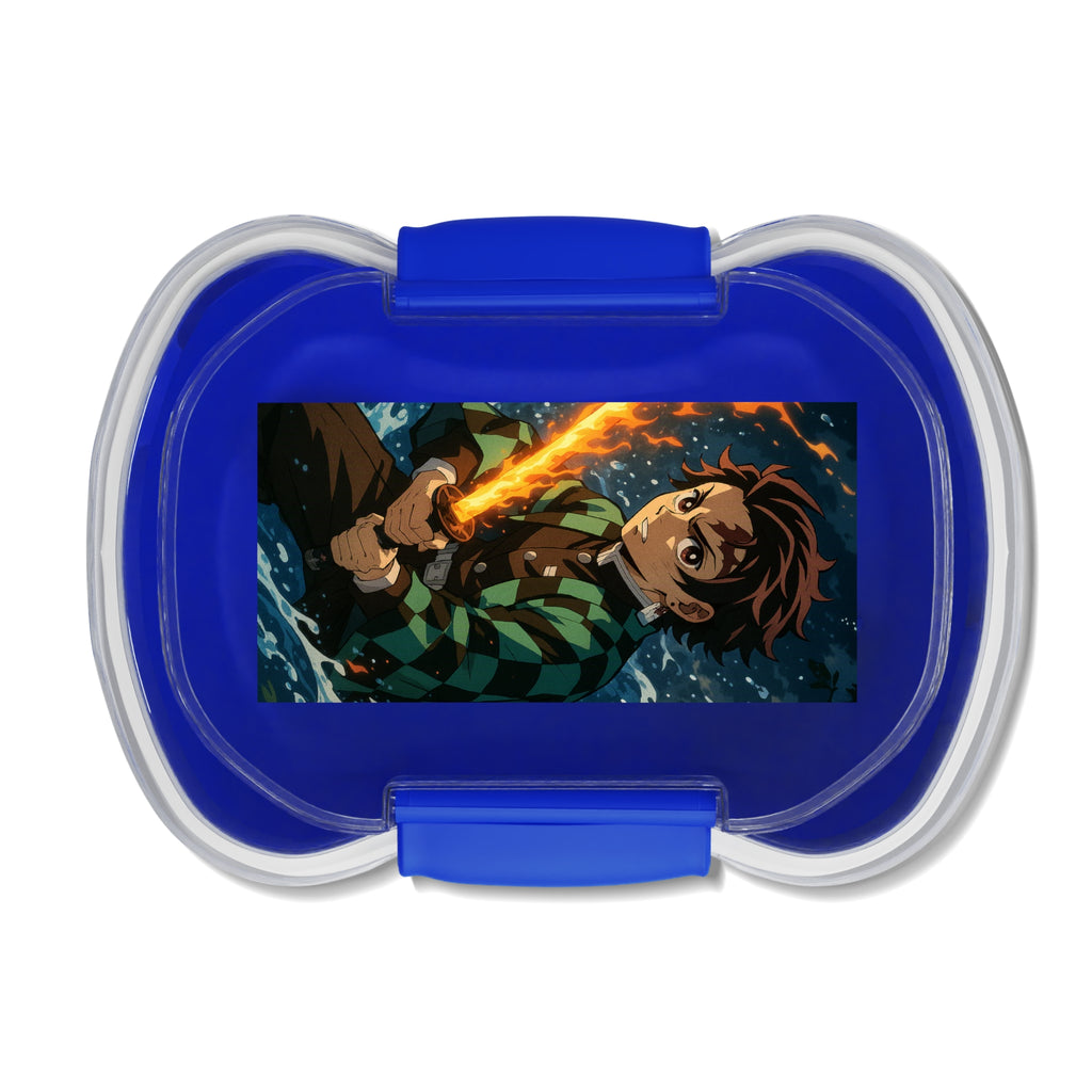 Contenitore bento a due livelli blu con coperchio trasparente e grafica centrale.