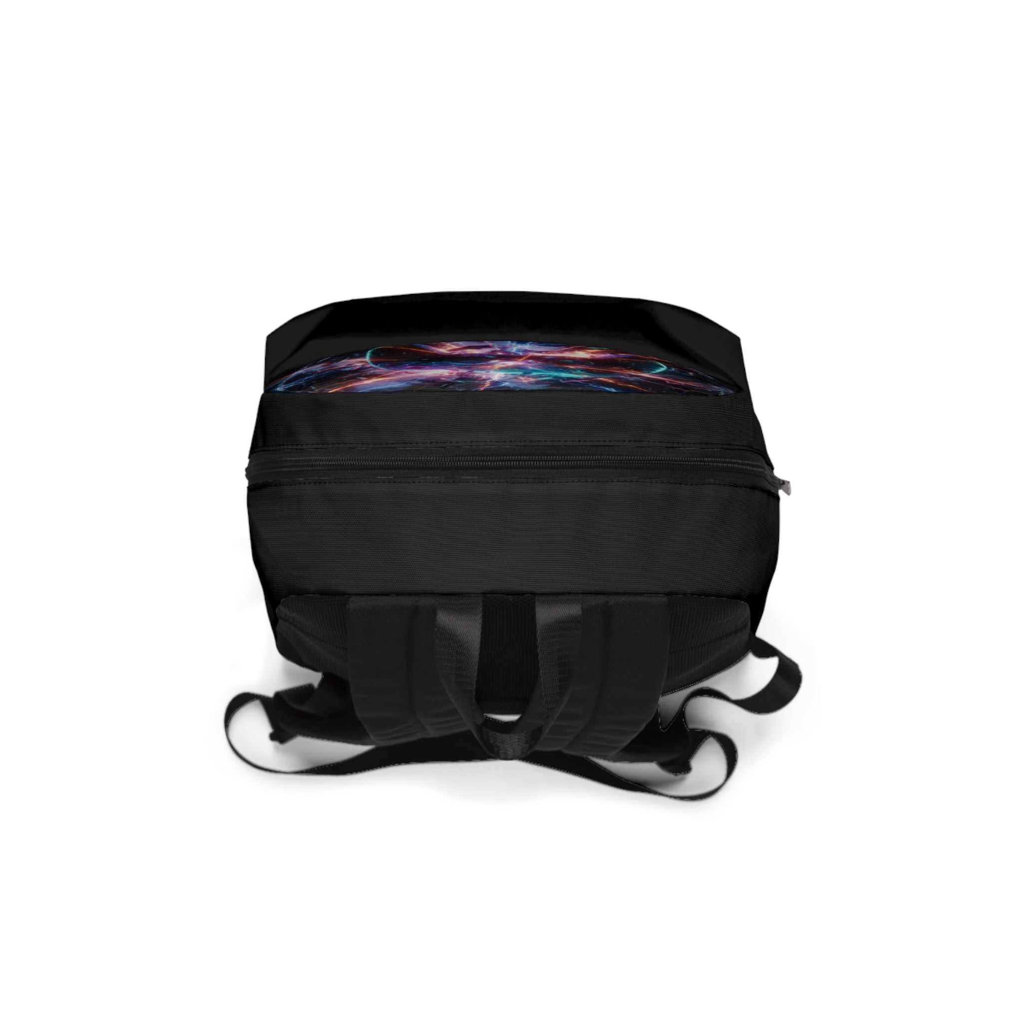 Zaino nero unisex con apertura superiore e spallacci ripiegati sul retro.