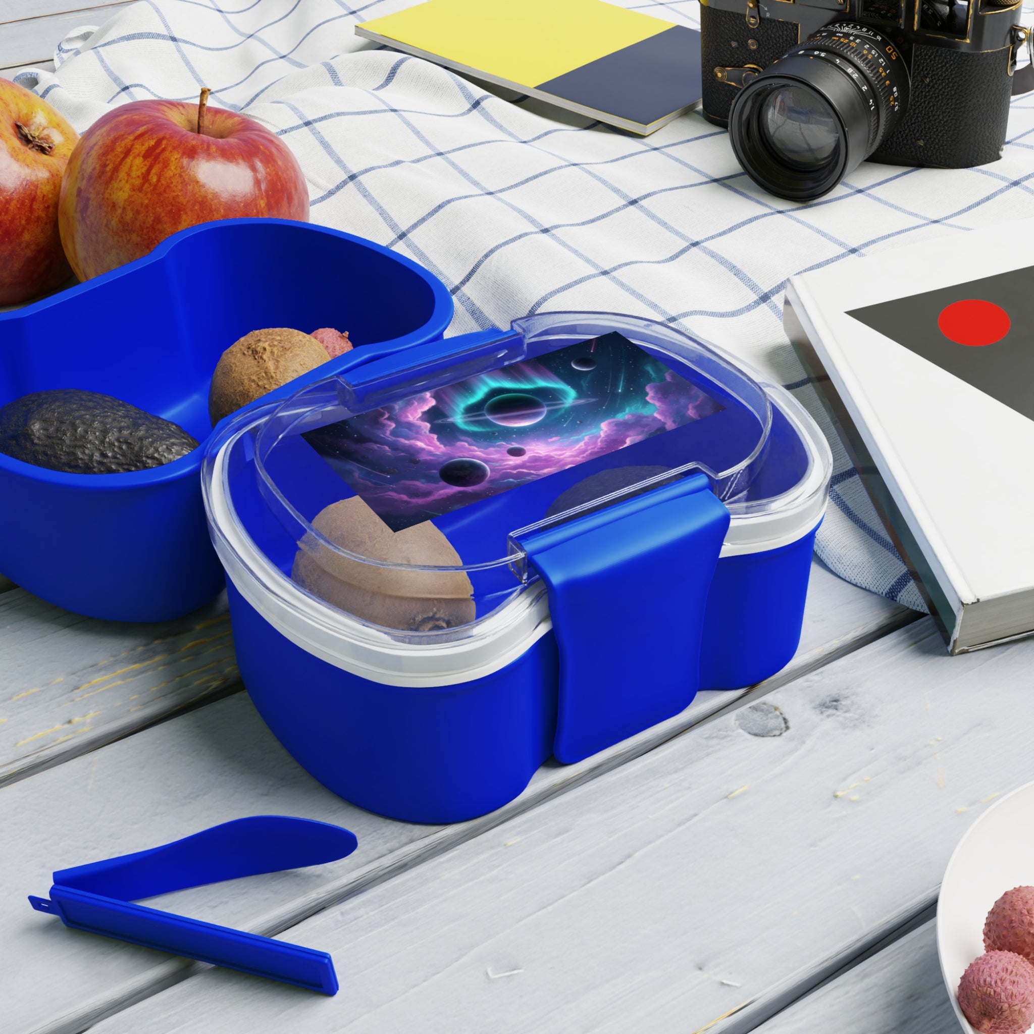 Porta pranzo bento a due livelli blu con coperchio trasparente e vaschette esterne