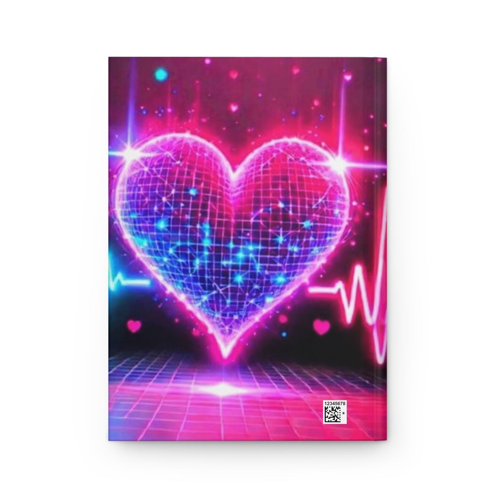 Diario rigido opaco con copertina rosa e cuori neon, con codice in basso a destra