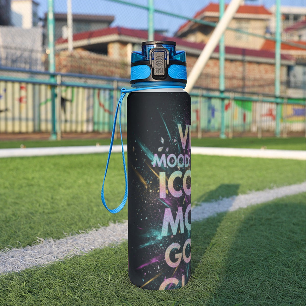 Borraccia sportiva da 32 oz nera con tappo blu e grafica multicolore astratta