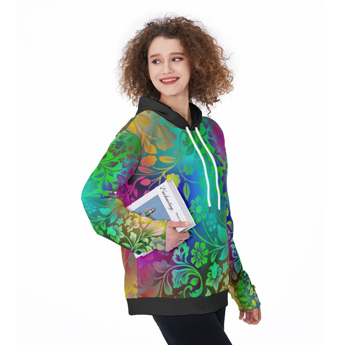 Felpa con cappuccio da donna fantasia floreale multicolor, tasca a marsupio e bordi neri