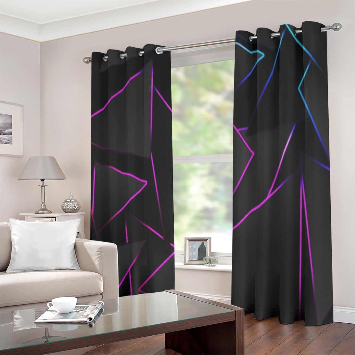 Tenda con occhielli nera a righe geometriche blu e lilla, su asta
