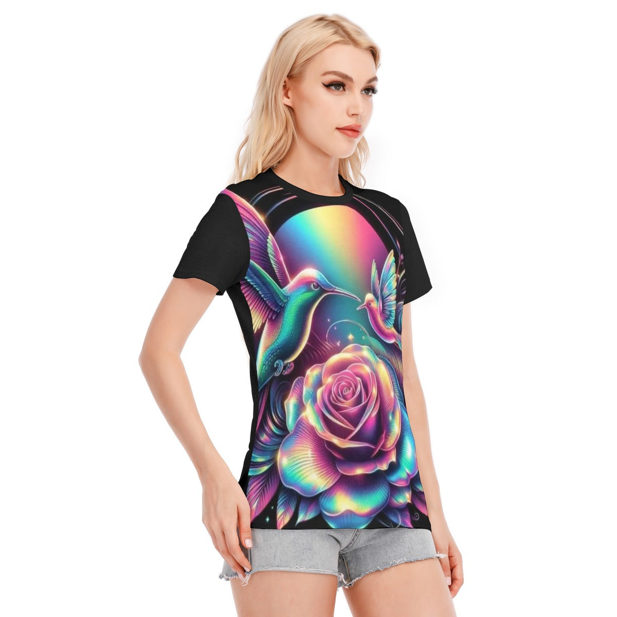 T-shirt donna nera con stampa colibrì e rosa colorata, scollo rotondo e maniche corte