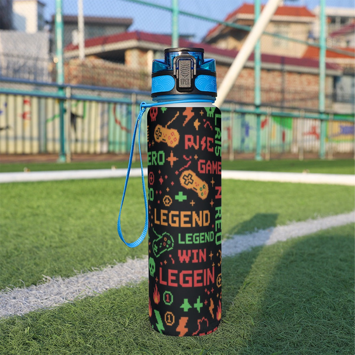 Borraccia sportiva da 32 oz con tappo blu e grafica colorata su sfondo scuro.
