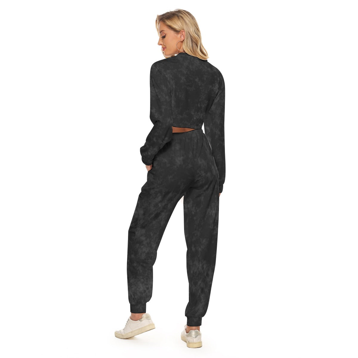 Tuta donna nera con apertura in vita e pantaloni jogger, vista posteriore