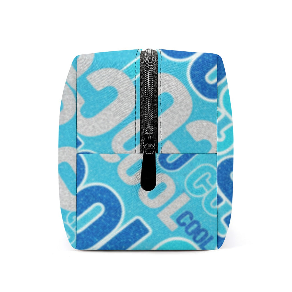 Borsa cosmetici in PU blu con zip nera e stampa astratta, vista frontale
