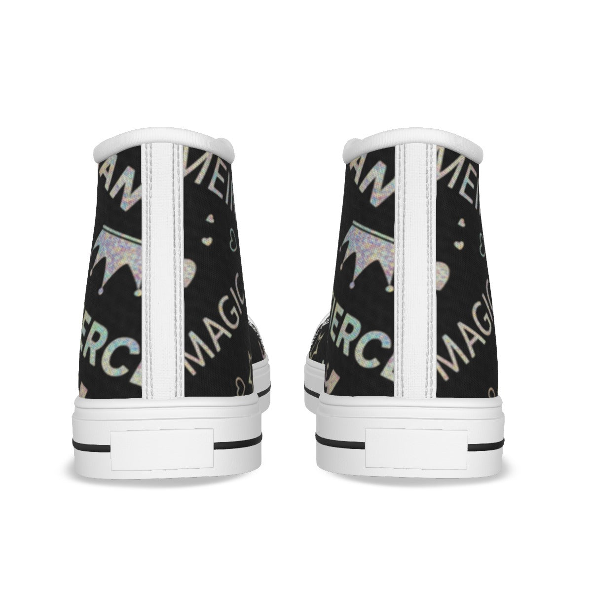Scarpe da bambina alte in canvas nero con lacci bianchi, vista posteriore e suola bianca.