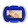 Contenitore bento a due livelli blu con coperchio trasparente e chiusure a clip